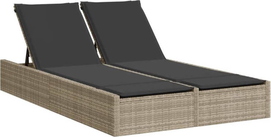 VidaXL Ligbed 2-persoons met kussens poly rattan lichtgrijs