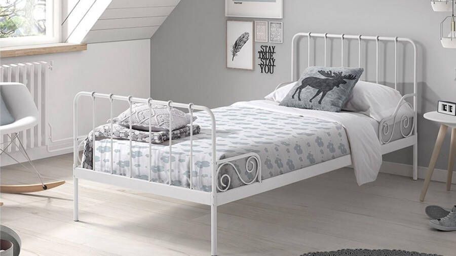 Vipack Kinderbed Alice metalen bedframe poedercoating in tijdloos design