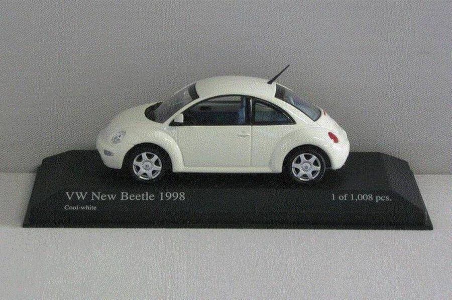 Volkswagen New Beetle 1998 1:43 Minichamps