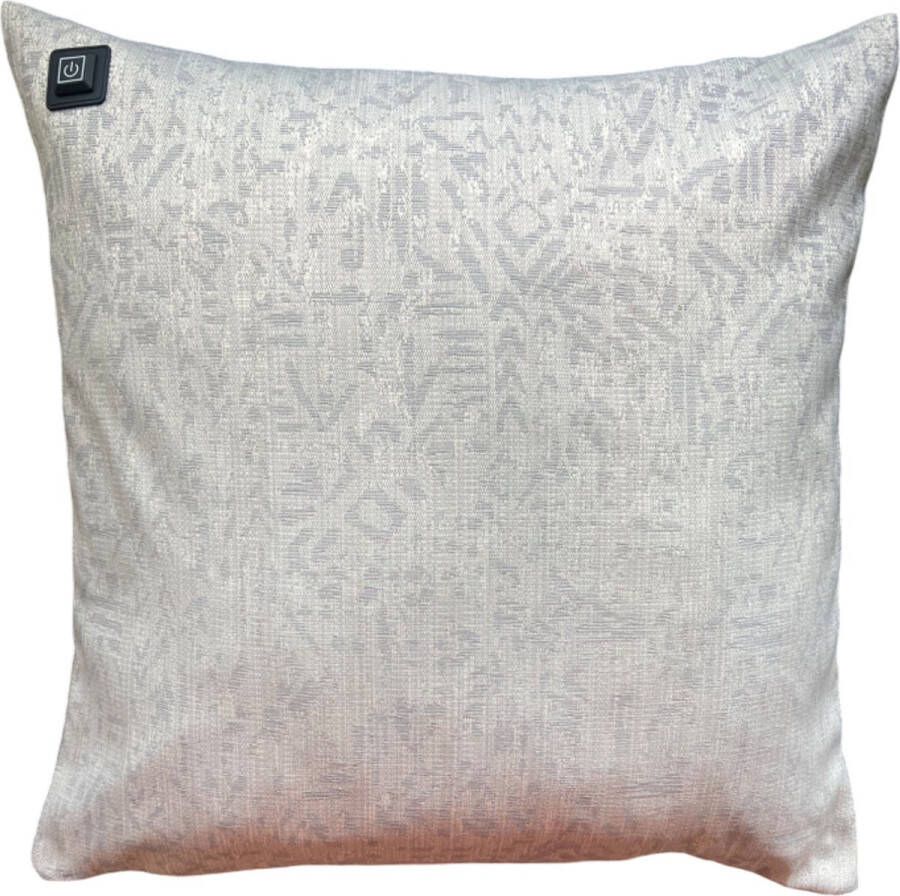 Warmpi Draadloos Warmtekussen incl. Powerbank (10.000mah) Beige Chaos Het elektrisch verwarmde kussen heeft ook kabel van 3m voor opwarming via stopcontact of USB Poort 3 warmtestanden Afmeting 45x45 cm