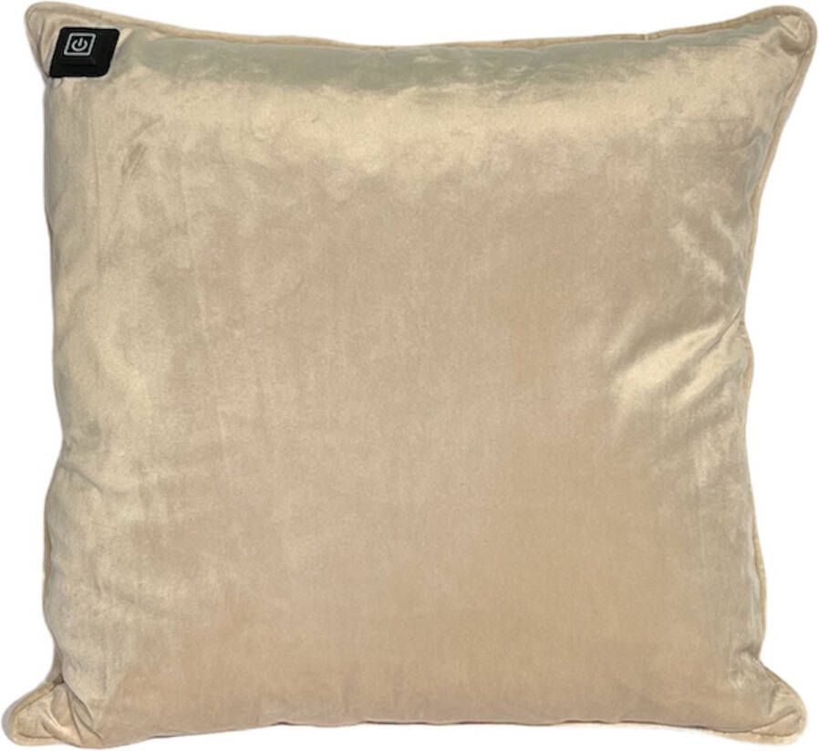 Warmpi Draadloos Warmtekussen incl. Powerbank (10.000mah) Fluweel Beige Het elektrisch verwarmde kussen heeft ook kabel van 3m voor opwarming via stopcontact of USB Poort 3 warmtestanden Afmeting 45x45 cm Zachte velvet stof