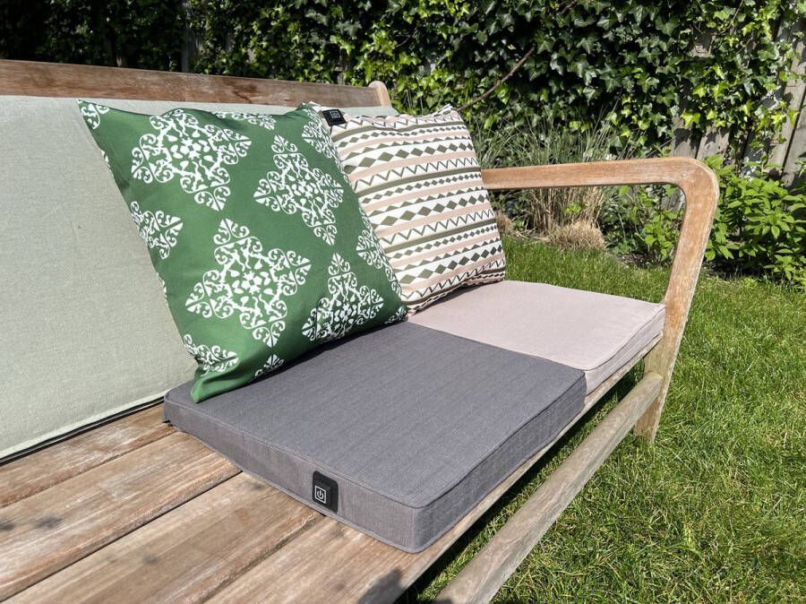Warmpi Outdoor Verwarmd Zitkussen incl Powerbank (10.000mah) Grijs Antraciet Waterafstotend en UV-bestendig 3 warmtestanden 5cm foam voor optimaal comfort Voor buiten en binnen Afmeting 40x40 cm
