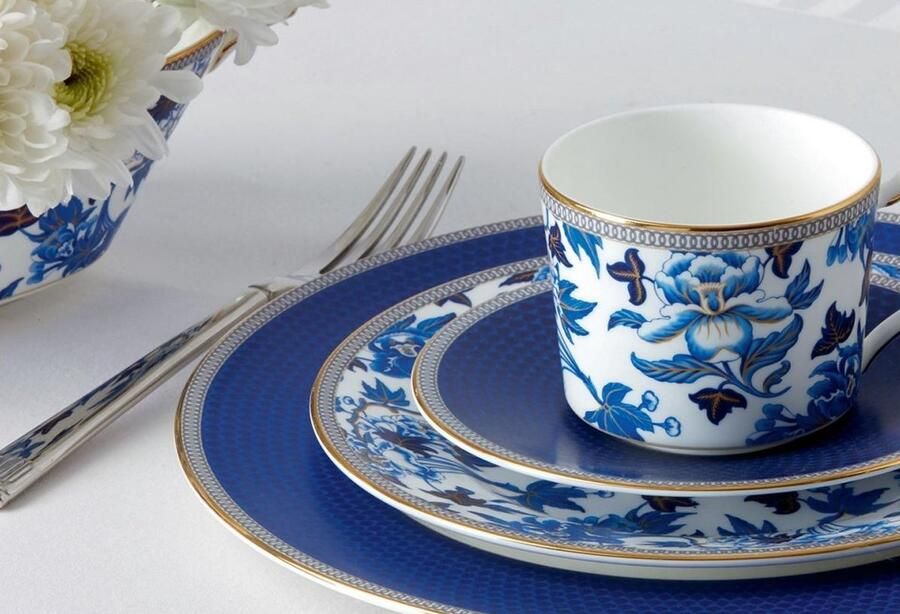 Wedgwood Melkkannetje Hibiscus