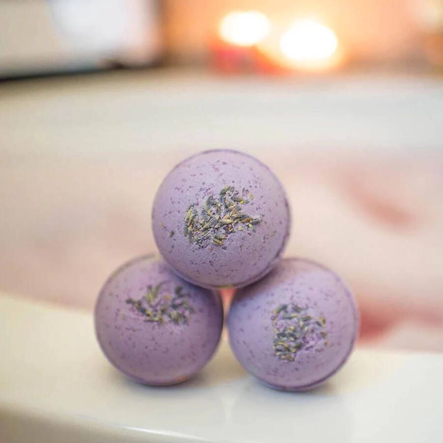 Wehl Commerce Bruisballen voor bad – handgemaakt lavendel 100 gram – handmade 4 heerlijke bruisballen ! 100% Natuurlijk bruisballen kind