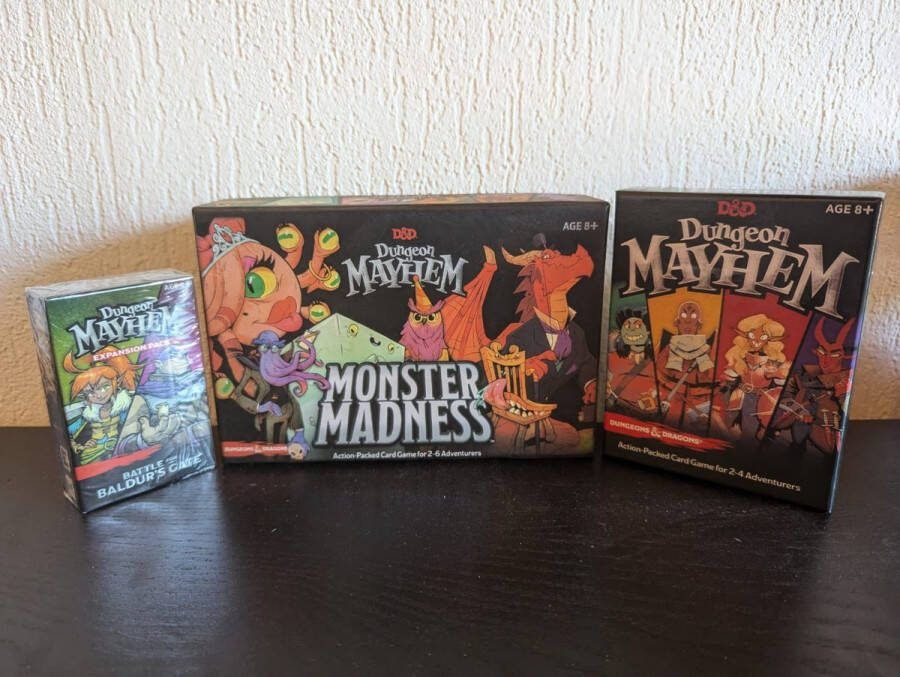 Wizards of the Coast D&D Dungeon Mayhem 3 in 1 : Complete editie Basisspel met Battle for Baldur's Gate Expansion en Monster madness