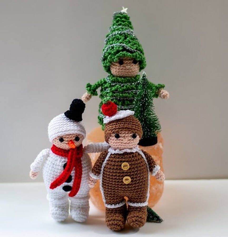Wolcafé Haakpakket Kerstboom- Sneeuwpop- en Gingerbread mannetjes