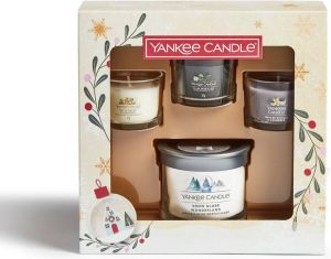 Yankee Candle Giftset (Tumbler Kaars & 3 Filled Votives) Snow Globe Wonderland 4 Stuks