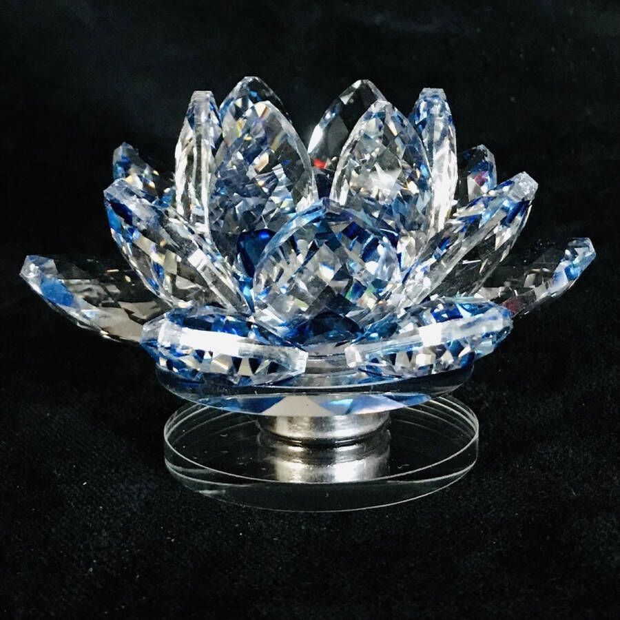 Zhu Kristal lotus bloem op draaischijf luxe top kwaliteit blauwe kleuren 14x7x14cm handgemaakt Echt ambacht.