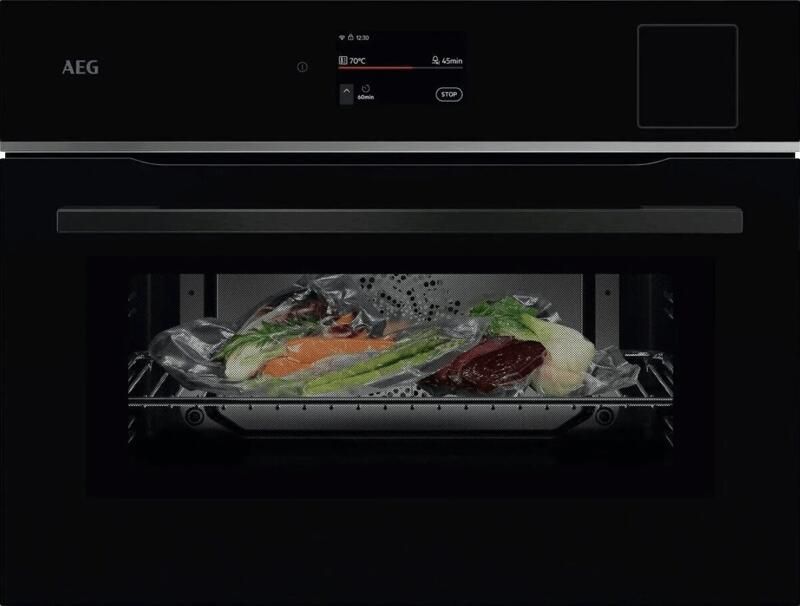 AEG 8000 MealAssist met SteamPro Combi hetelucht- en stoomoven TP8SK72WB