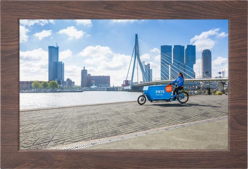 BlueBuilt Frameo Digitale Fotolijst Dark Wood