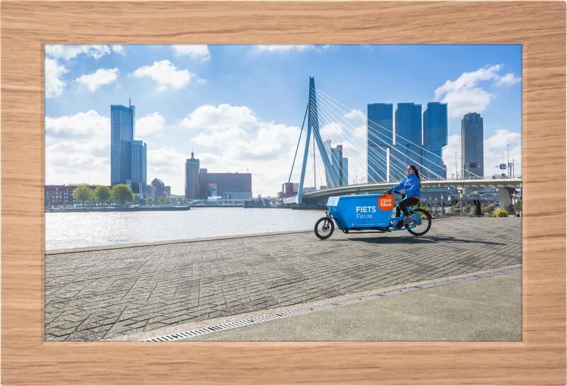 BlueBuilt Frameo Digitale Fotolijst Light Wood