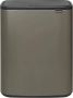 Brabantia Bo Touch Bin afvalemmer 60 liter met kunststof binnenemmer Platinum - Thumbnail 1