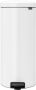 Brabantia Pedaalemmer 30 liter 'newIcon' met kunststof binnenemmer White - Thumbnail 1