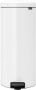 Brabantia Pedaalemmer 30 liter 'newIcon' met kunststof binnenemmer White - Thumbnail 1