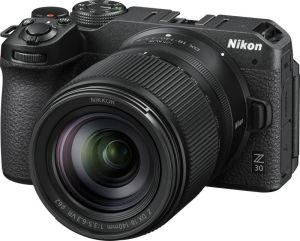 Nikon Z30 + 18-140mm f 3.5-6.3 VR