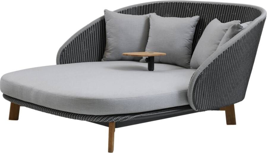 Cane-Line tuinmeubelen Peacock daybed incl. parasol Showroom Sale 50% korting