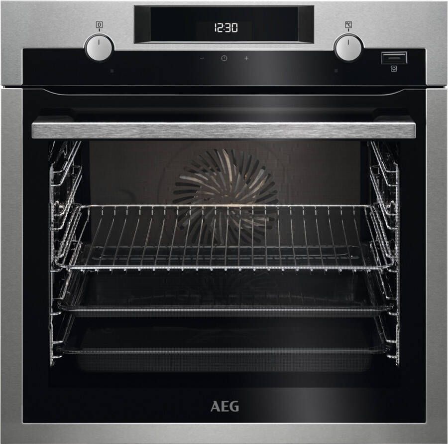 AEG 6000 SteamBake Heteluchtoven met stoomondersteuning met katalysereiniging BCS455020M