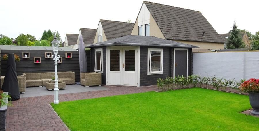 Blokhut Brighton vijfhoek 420x280cm 28mm