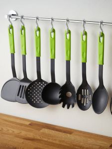 KLiNGEL Set van 8 keukenhulpjes Zwart Groen