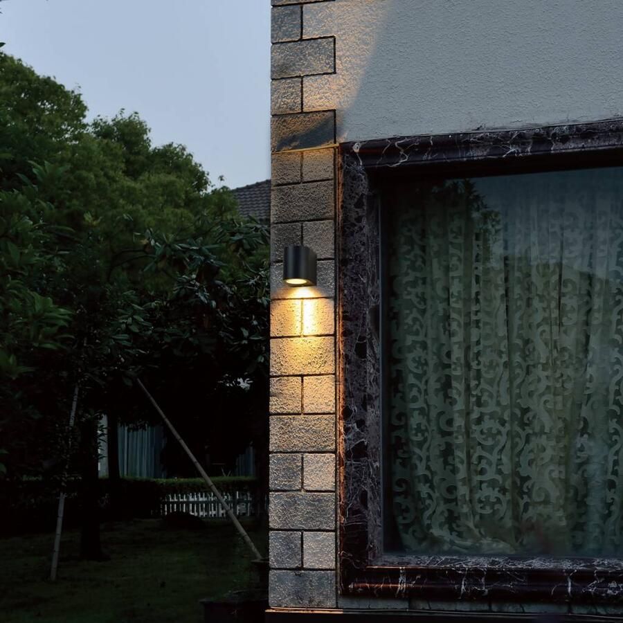 Steinhauer Buiten wandlamp Logan 1-lichts rond Zwart