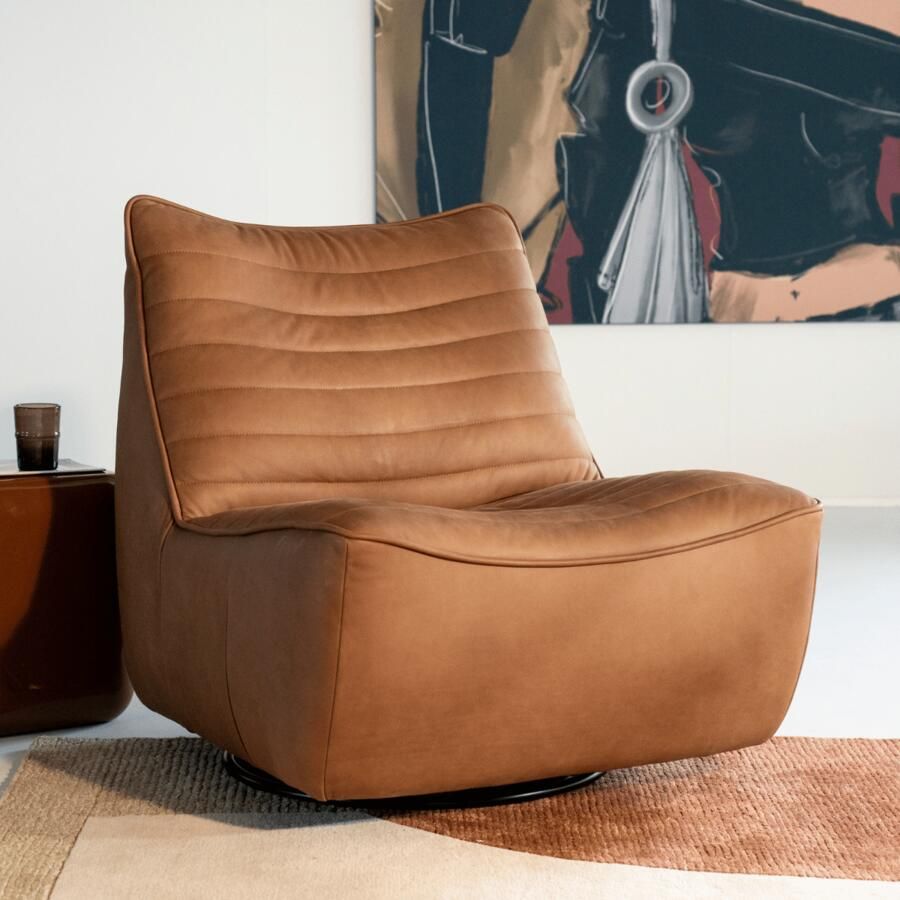 Eleonora Draaifauteuil Matthew Leer Bruin