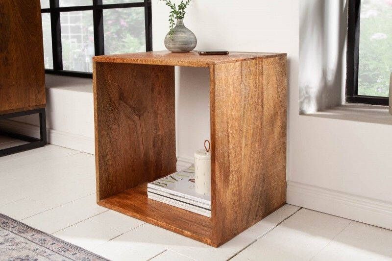 Invicta Interior Handgemaakte bijzettafel MAKASSAR 43cm mangohouten plank 40597