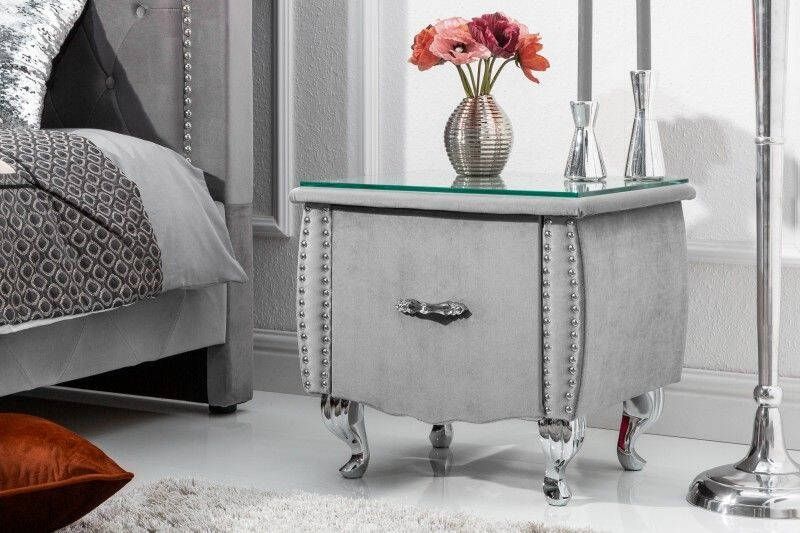 Invicta Interior Elegant nachtkastje EXTRAVAGANCIA 47cm zilvergrijs fluwelen nachtkastje met lade 39357
