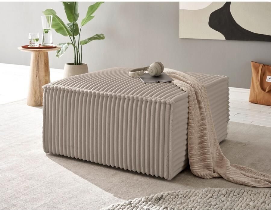 Andas Hocker FINNLEY Gestoffeerde hocker in Bouclé structuur fijn u. Mega Cord beschikbaar