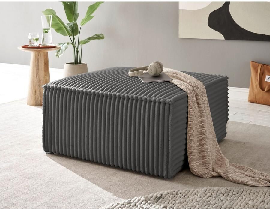 Andas Hocker FINNLEY Gestoffeerde hocker in Bouclé structuur fijn u. Mega Cord beschikbaar