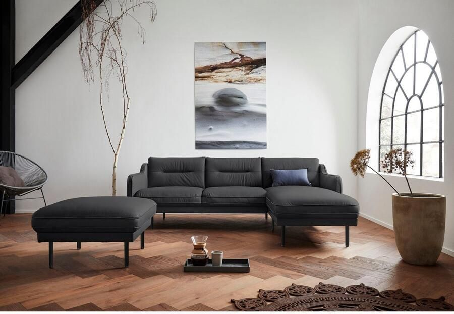 Andas Hocker Nordfyn chic design in 3 stofkwaliteiten design by morten georgsen