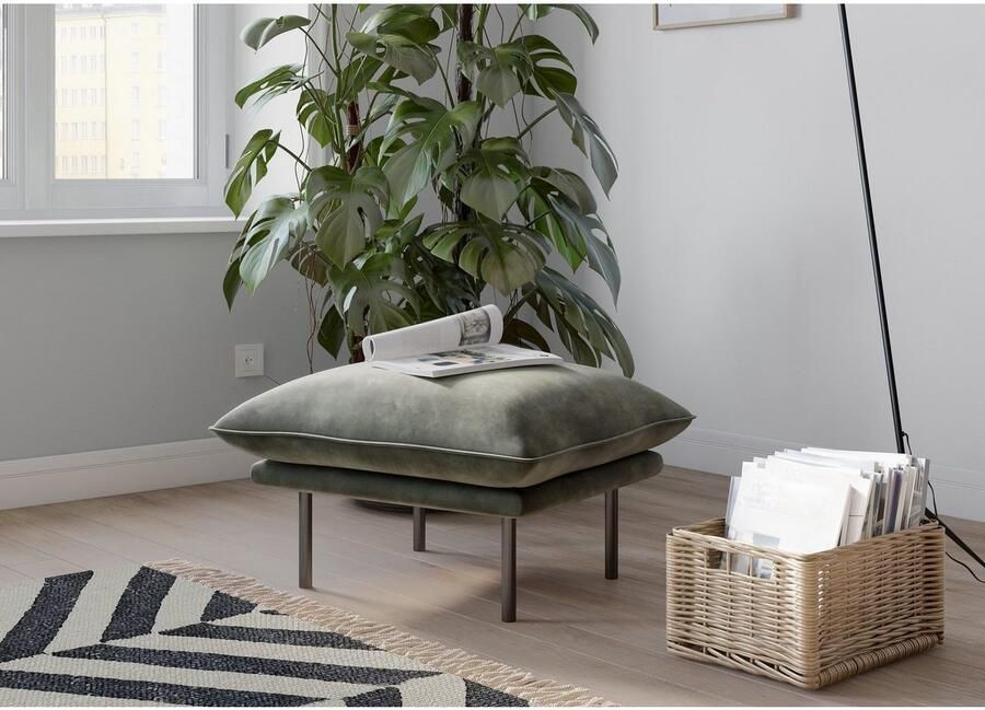 Andas Hocker Stine Bijzonder design door kussen-look en opstaande naad by Morten Georgsen