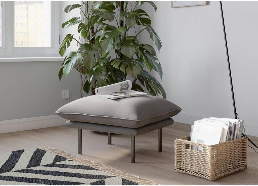 Andas Hocker Stine Bijzonder design door kussen-look en opstaande naad by Morten Georgsen