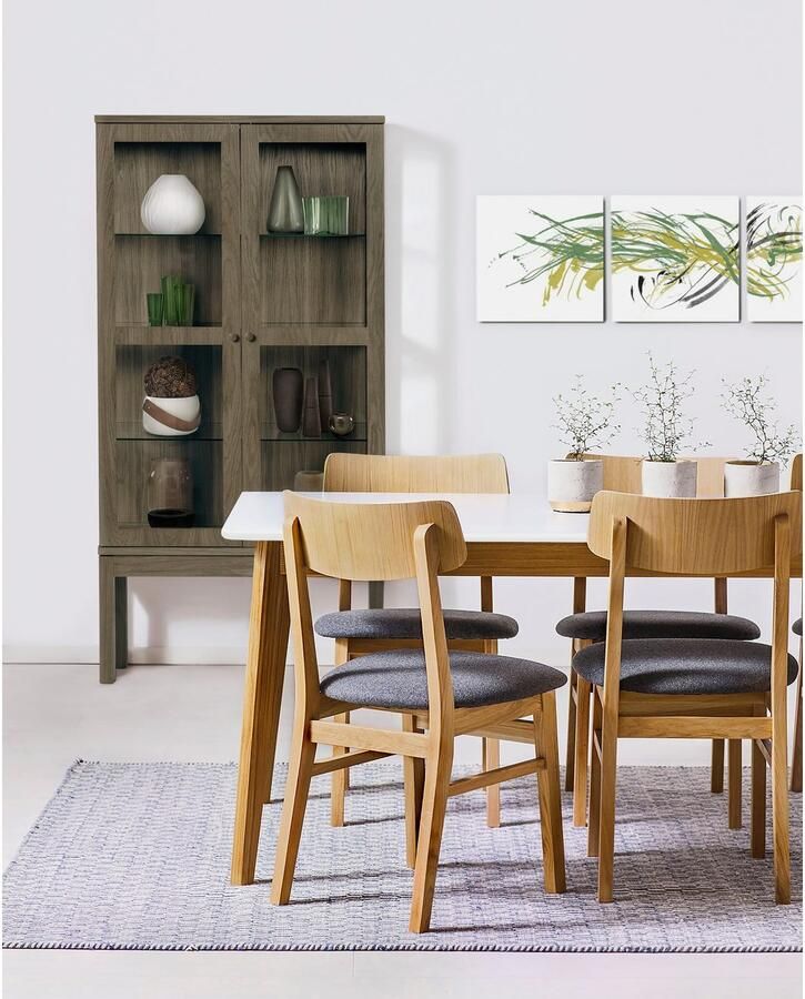 Andas Vitrinekast Houtfineer van eiken handgrepen en poten van massief eiken FSC