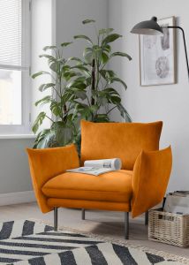 Andas Fauteuil Stine Bijzonder design door kussen-look en opstaande naad design by Morten Georgsen