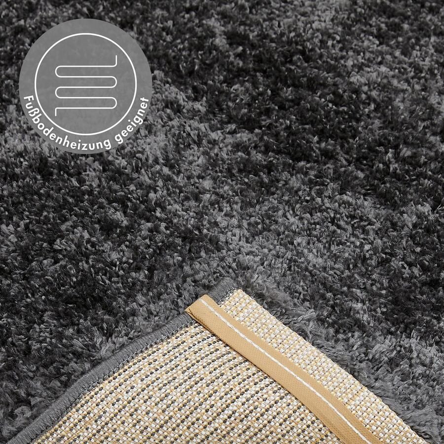 Andiamo Hoogpolig vloerkleed Chicago Effen kleuren zacht en knuffelig ideaal voor de woonkamer en slaapkamer