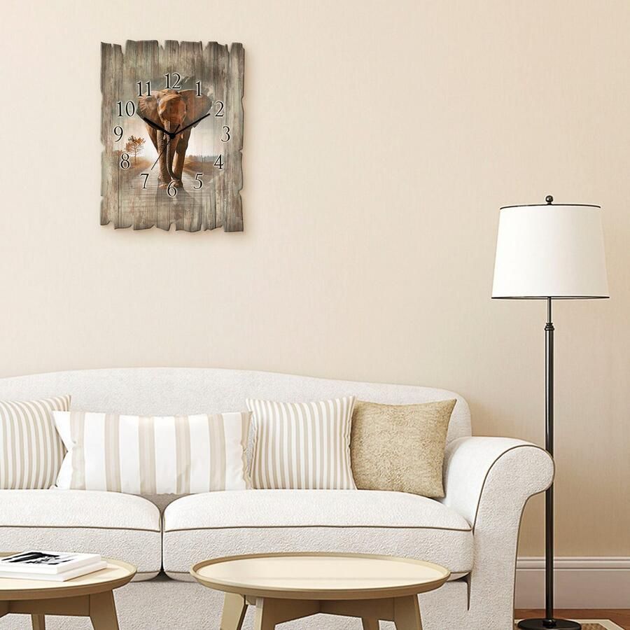 Artland Wandklok Een olifant loopt op de weg