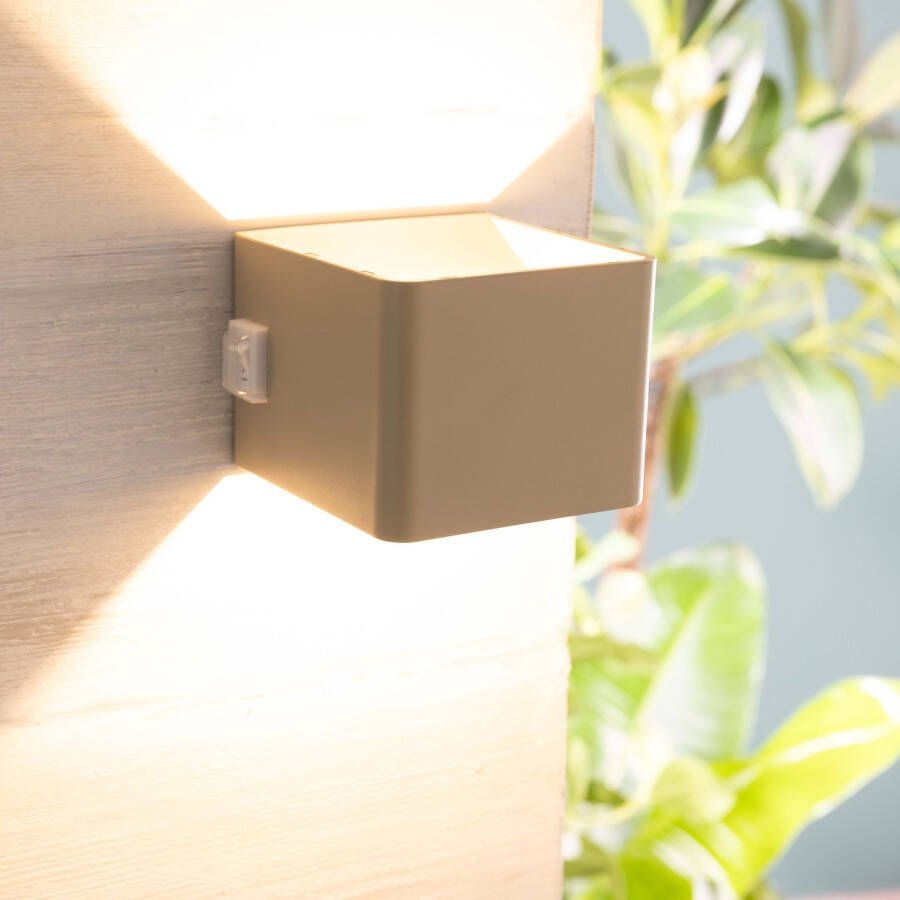 Brilliant Leuchten Wandlamp voor buiten Iseo draagbare acculamp incl. magnetische plaat Accu 300 lm 3000 K USB zwart mobiele buitenlamp wandlamp (1 stuk)