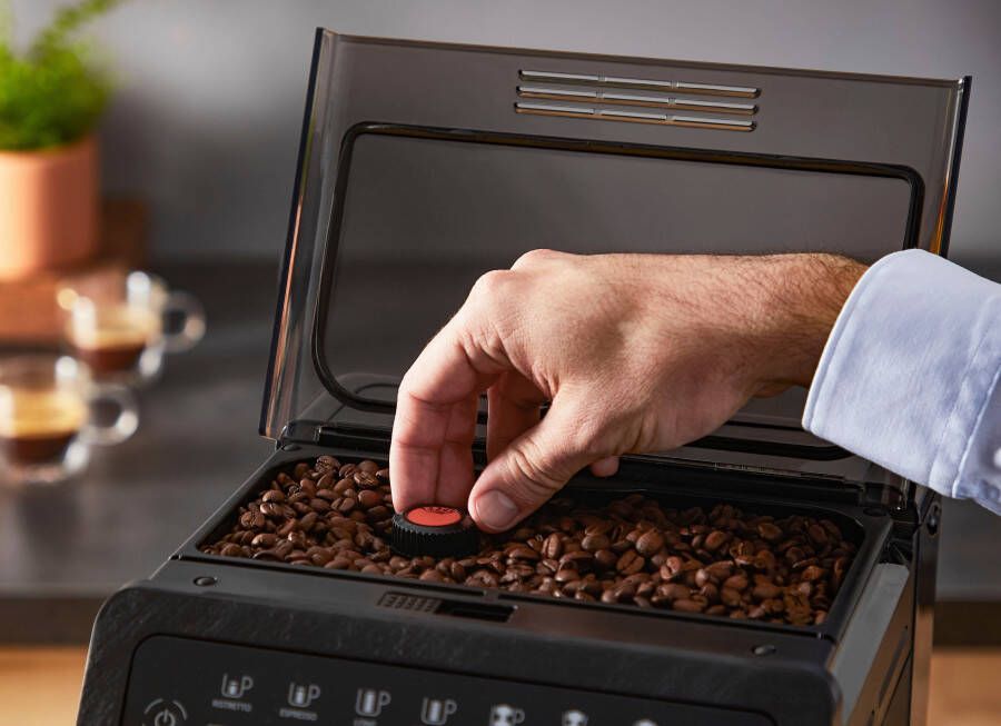 Krups Volautomatisch koffiezetapparaat EA897B Evidence ECOdesign van 62%* gerecyclede kunststof en tot 90% recyclebaar automatische espresso- en cappuccino-functie quattro force-technologie one-touch kopjes met melk 8 voorinstellingen melksysteem zwart