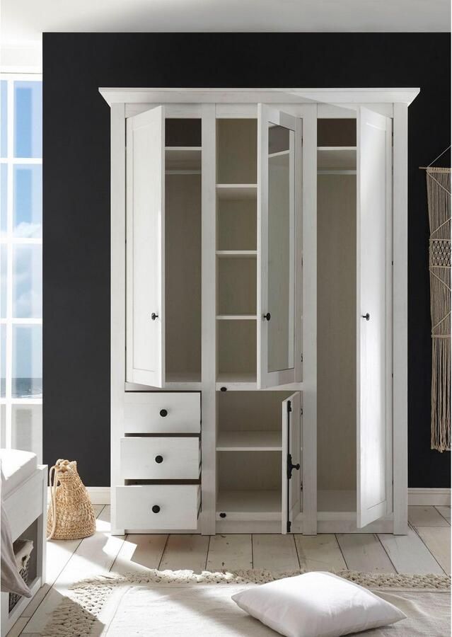 Home affaire Kledingkast California landhuis linnenkast met spiegel 147 of 236 cm breed