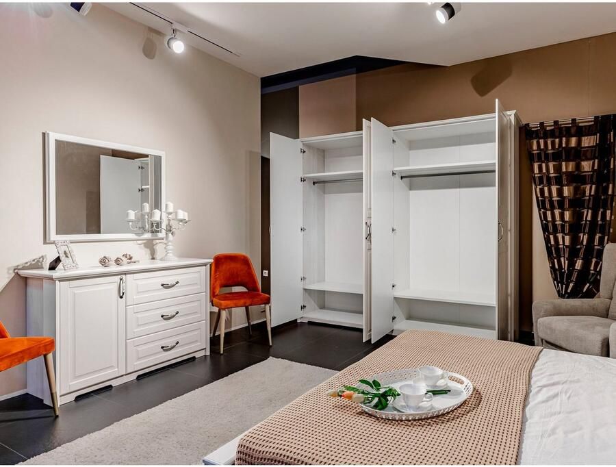 Home affaire Kledingkast Evergreen optioneel in 3 breedtes hoogte 224 cm! in klassieke landhuisstijl fsc-gecertificeerd hoogwaardige uv-lak