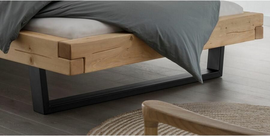 Home affaire Massief houten ledikant Ultima balkenbed tweepersoonsbed voeten van metalen kuip FSC -gecertificeerde wilde eik of spar veel breedtes om uit te kiezen