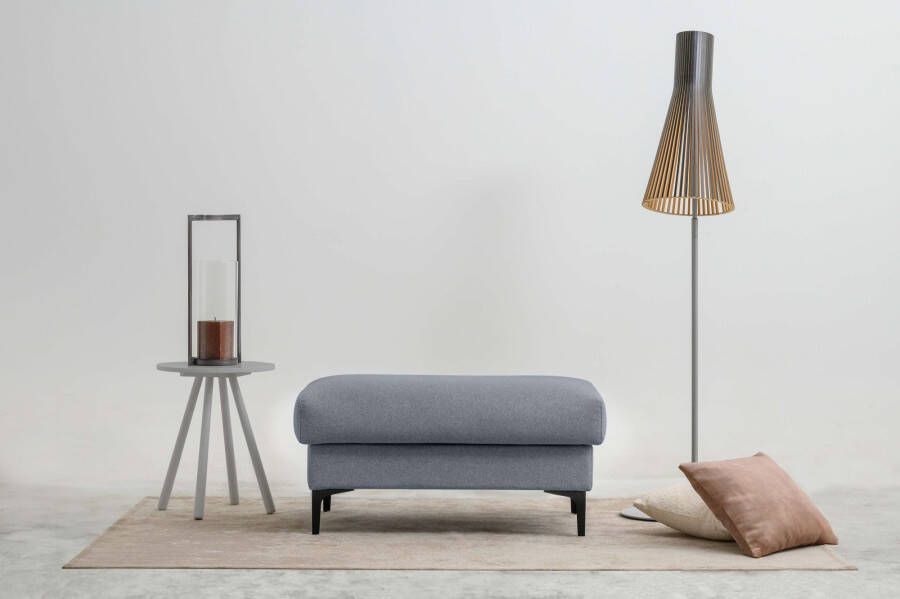 INOSIGN Hocker Henry met metalen poten in een modern design