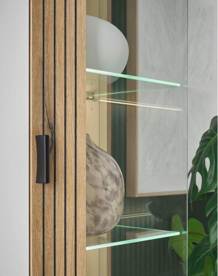 INOSIGN Vitrinekast Hudson opberghangkast in moderne trendkleur handgrepen van metaal (zwart) hoogte 180 cm