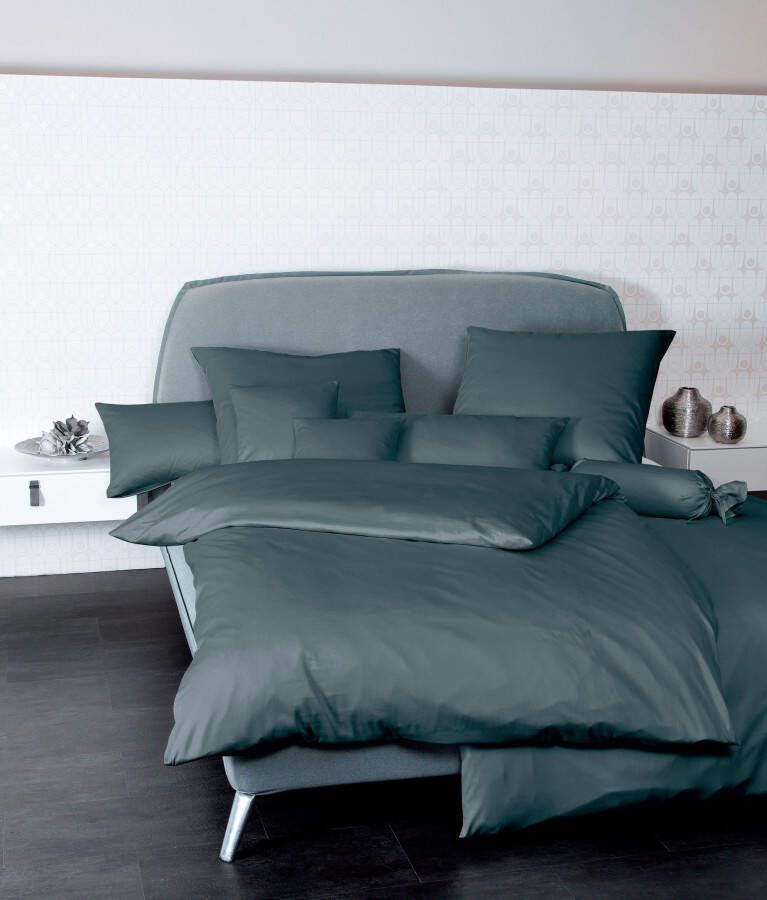 Janine Overtrekset Colors 31001 in mt. 135x200 155x220 of 200x200 cm. 100% katoen