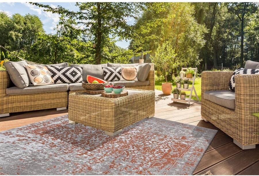 Kayoom Vloerkleed Sunny 310 Bijzonder onderhoudsvriendelijk. Geschikt voor binnen- en buitengebruik.