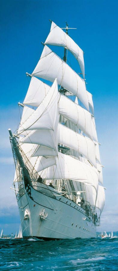 Komar Fotobehang Sailing Boat grootte 86 x 220 cm (1 stuk)