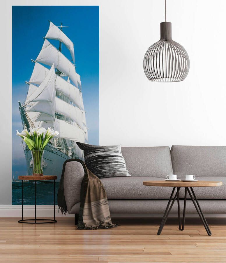 Komar Fotobehang Sailing Boat grootte 97 x 220 cm (1 stuk)