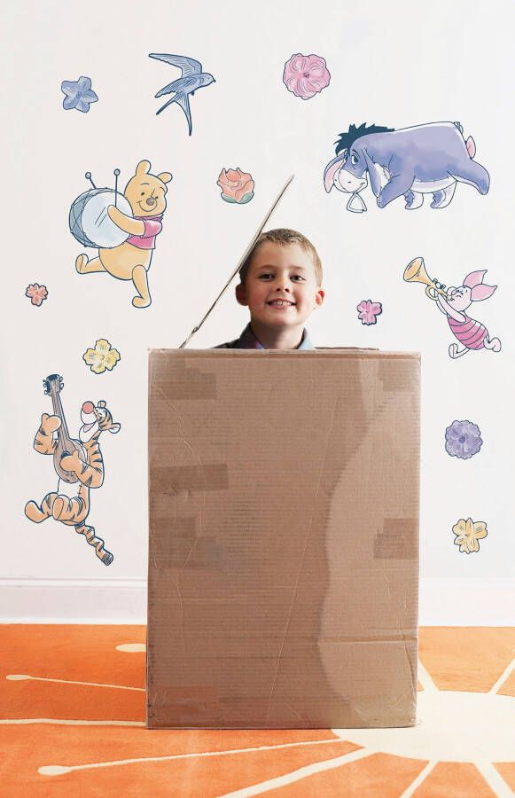 Disney Muursticker Winnie De Poeh Roze Paars En Geel 50 Cm X 70 Cm 612749