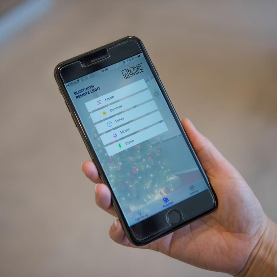 Konst Smide Konstsmide 6563-870 Clusterlichtketting met app Buiten Energielabel: E (A G) werkt op het lichtnet Aantal lampen 960 LED Amber Verlichte lengte: 7.2 m