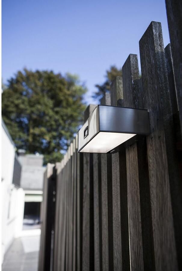 LUTEC Ledwandlamp voor buiten Brick Solarlamp bewegingsmelder (1 stuk)